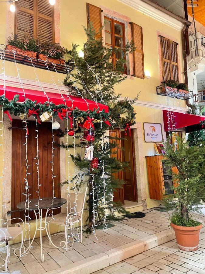 Bohemian Boutique Suites Vlorë 외부 사진