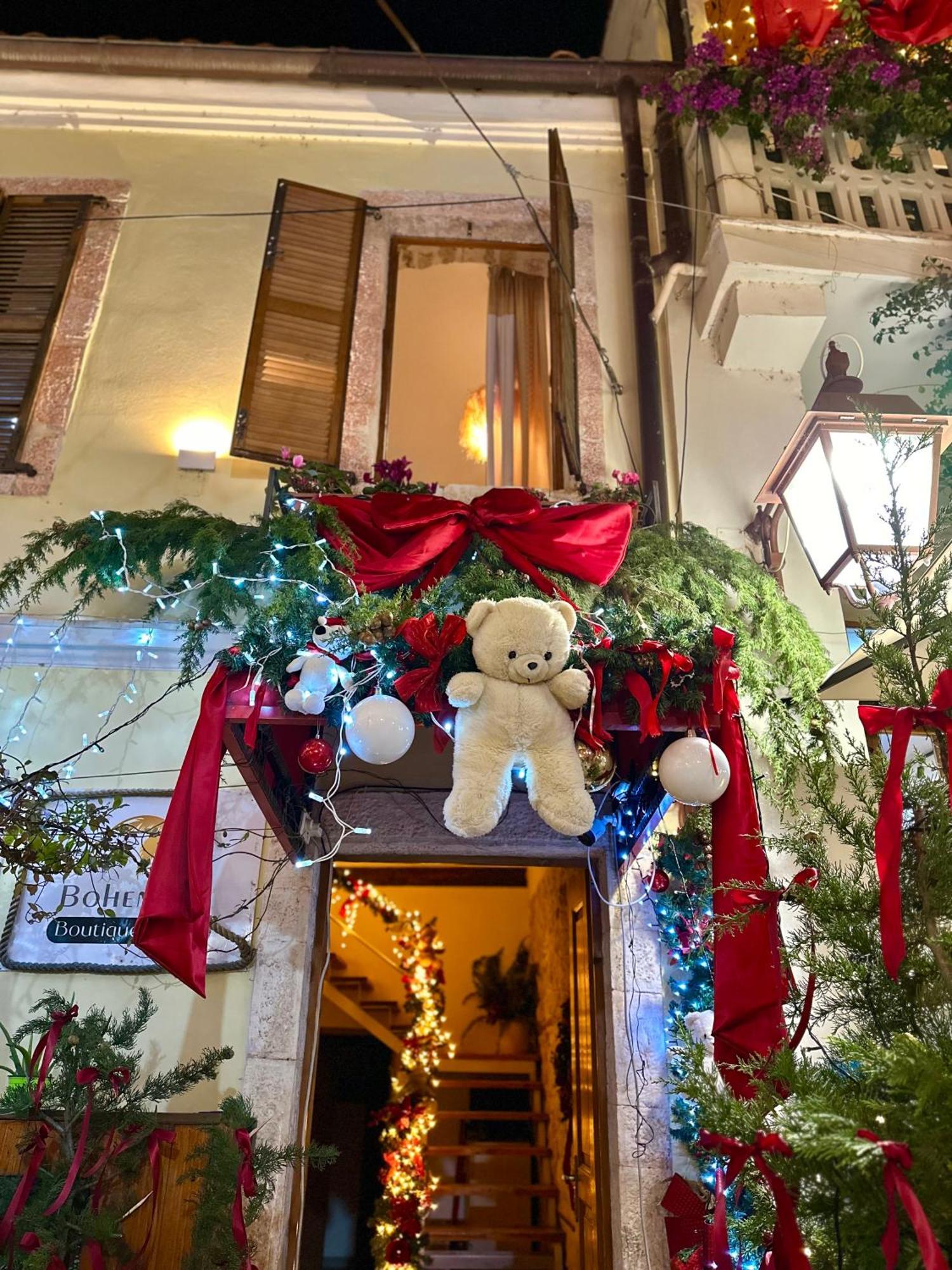 Bohemian Boutique Suites Vlorë 외부 사진